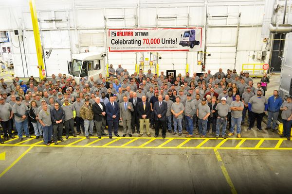 
Kalmar’s 70,000th Ottawa Terminal Tractor Destined for Penske Truck Leasing
